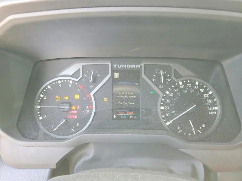 2025 TOYOTA TUNDRA SR  