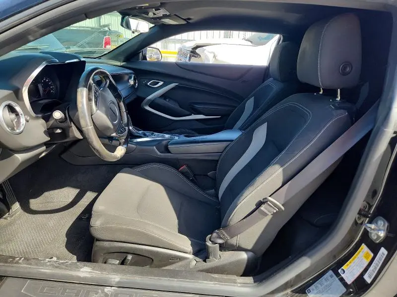 2018 CHEVROLET CAMARO LT  