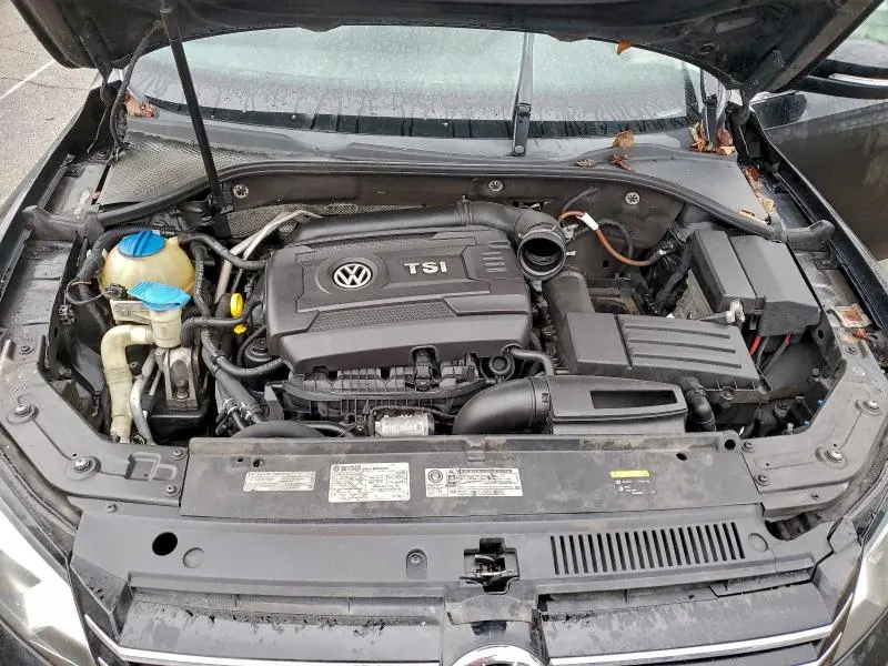 2014 VOLKSWAGEN PASSAT SE  