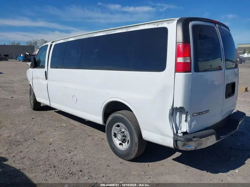 2012 CHEVROLET EXPRESS 3500 LT