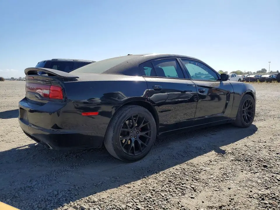 2013 DODGE CHARGER SXT  