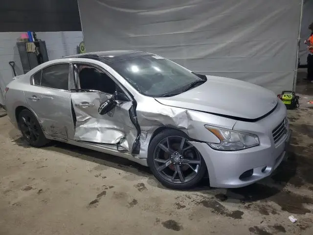 2010 NISSAN MAXIMA S  