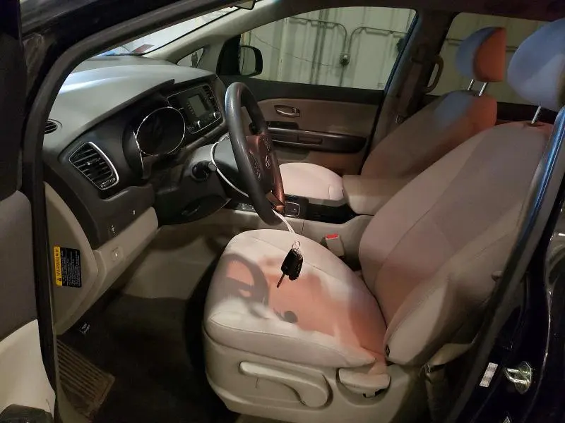 2018 KIA SEDONA L  