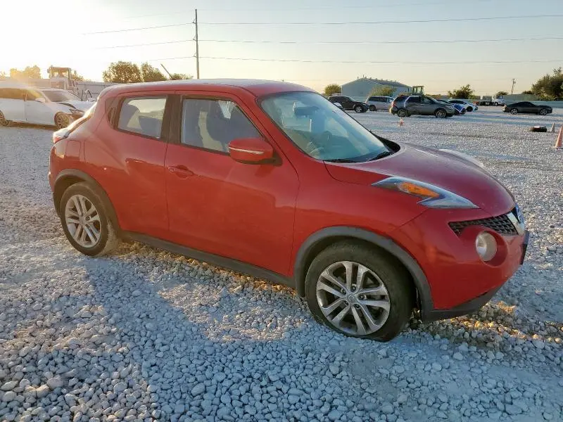 2017 NISSAN JUKE S