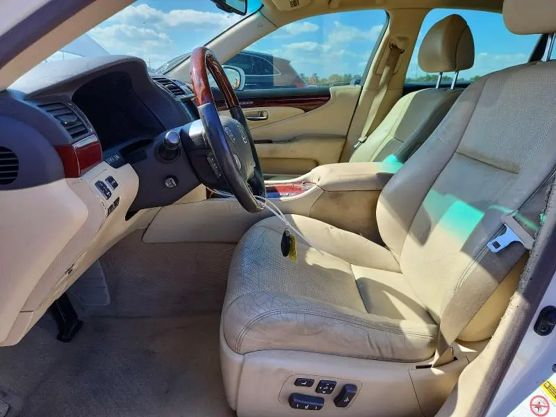 2010 LEXUS LS 460  