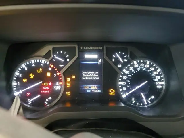 2022 TOYOTA TUNDRA CREWMAX SR  