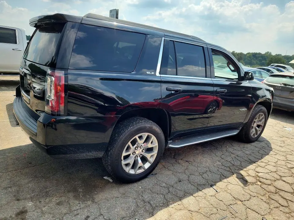 2016 GMC YUKON SLE  