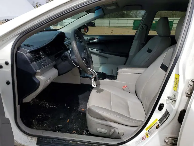 2012 TOYOTA CAMRY BASE  