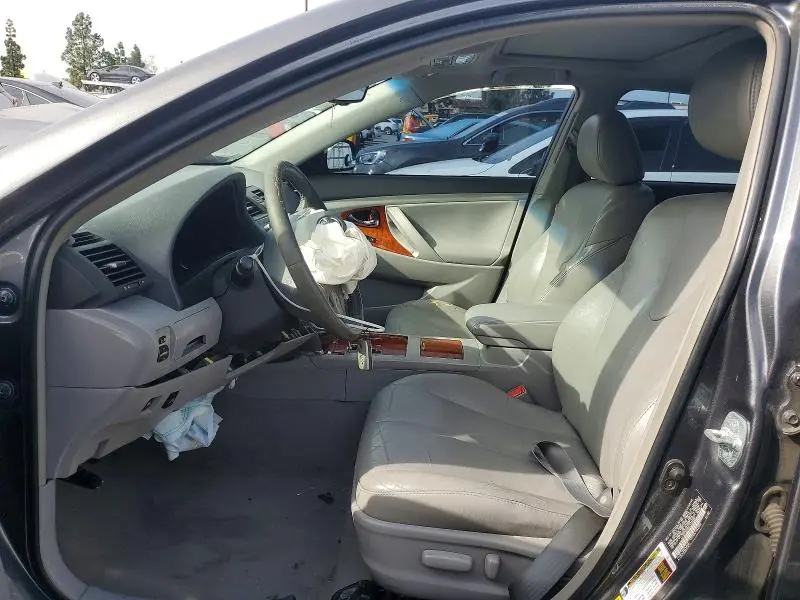 2010 TOYOTA CAMRY HYBRID  