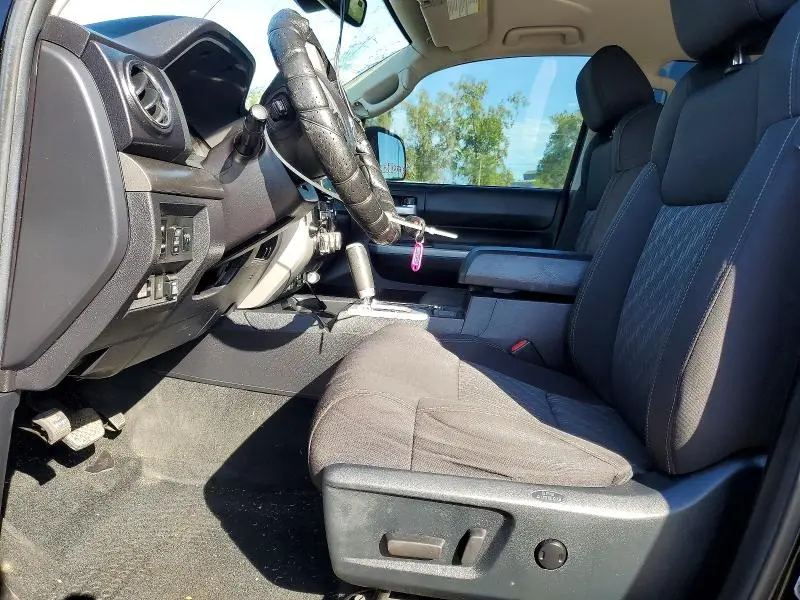 2021 TOYOTA TUNDRA CREWMAX SR5  