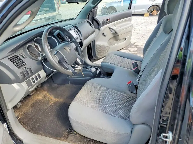 2014 TOYOTA TACOMA BASE  