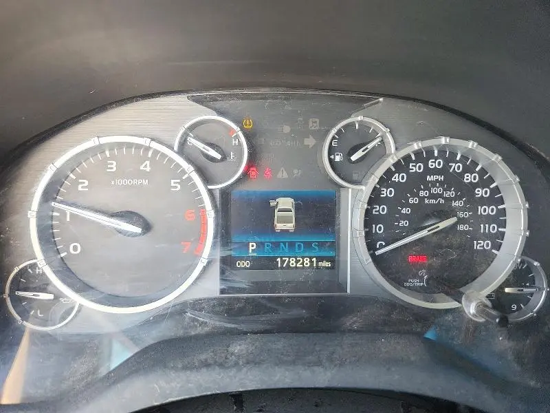 2014 TOYOTA TUNDRA CREWMAX SR5  
