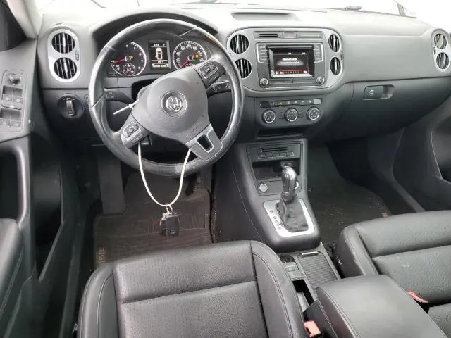 2016 VOLKSWAGEN TIGUAN S  