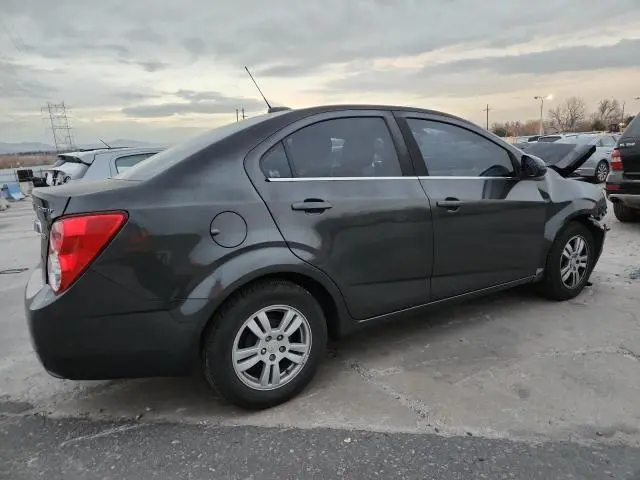 2016 CHEVROLET SONIC LT  