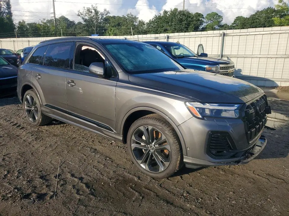 2025 AUDI Q7 PREMIUM PLUS  