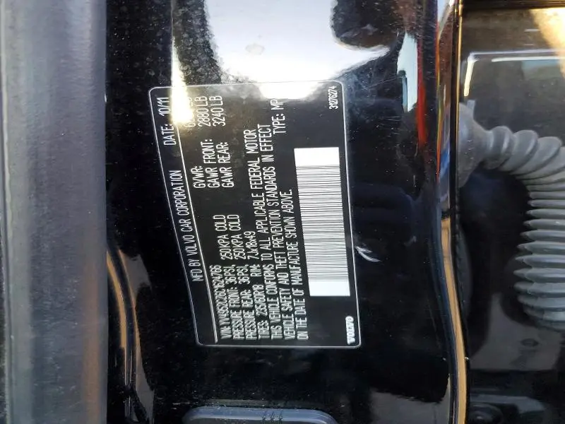 2012 VOLVO XC90 3.2  