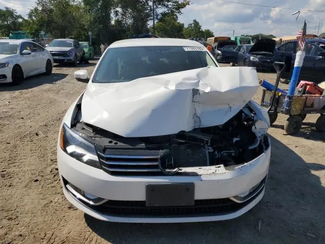 2015 VOLKSWAGEN PASSAT S  