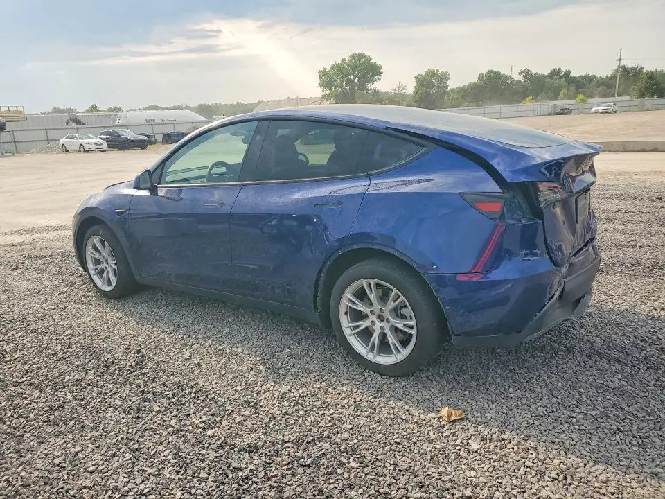 2024 TESLA MODEL Y   