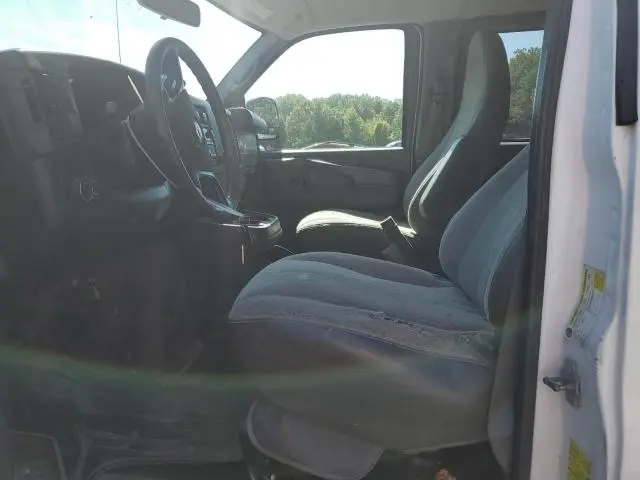 2015 CHEVROLET EXPRESS G2500 LT  