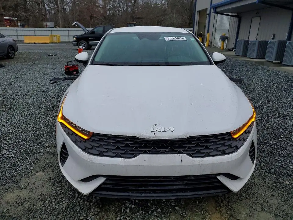 2023 KIA K5 LXS  
