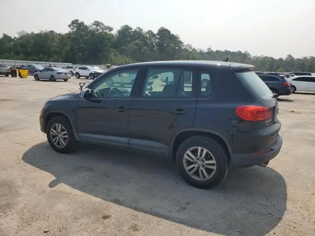 2013 VOLKSWAGEN TIGUAN S  