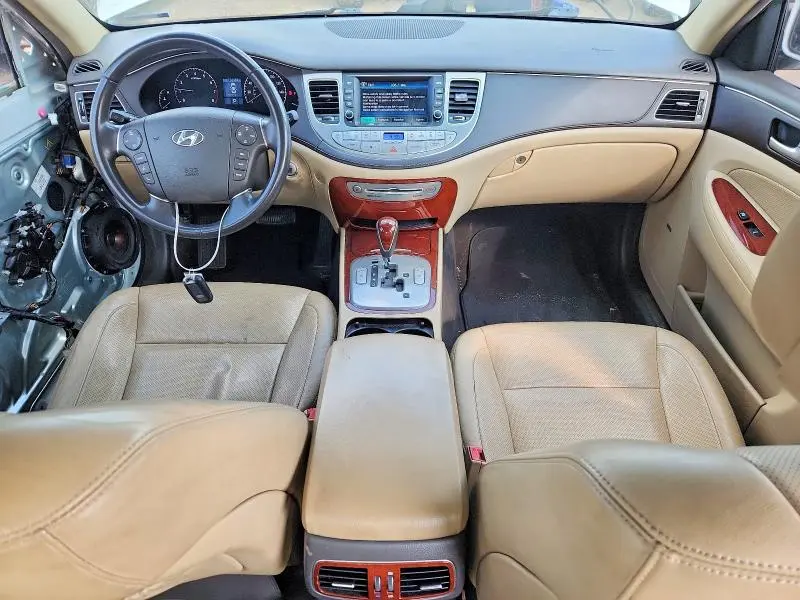 2012 HYUNDAI GENESIS 3.8L  