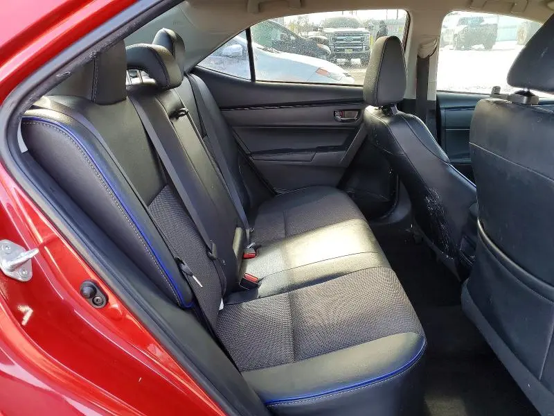 2018 TOYOTA COROLLA SE  