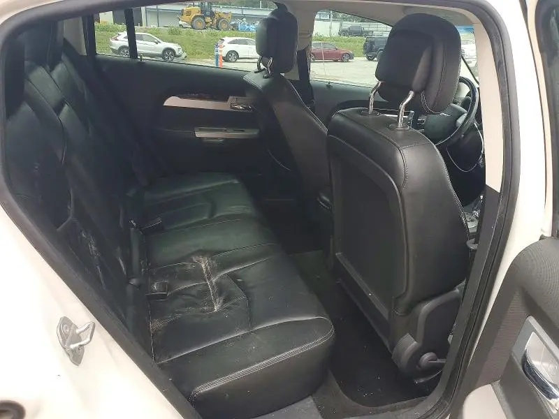 2010 CHRYSLER SEBRING LIMITED  