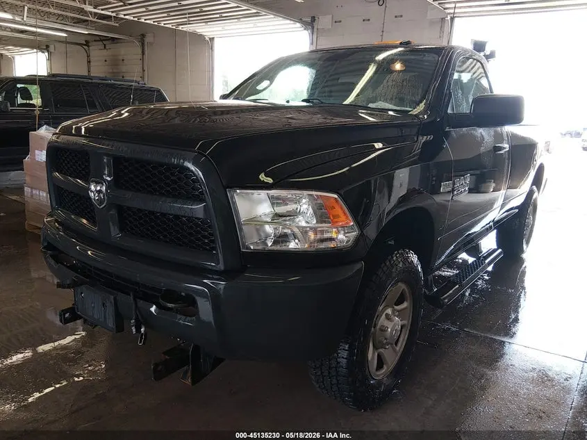 2018 RAM 2500 TRADESMAN  4X4 8' BOX