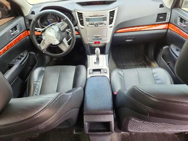 2011 SUBARU OUTBACK 2.5I LIMITED  