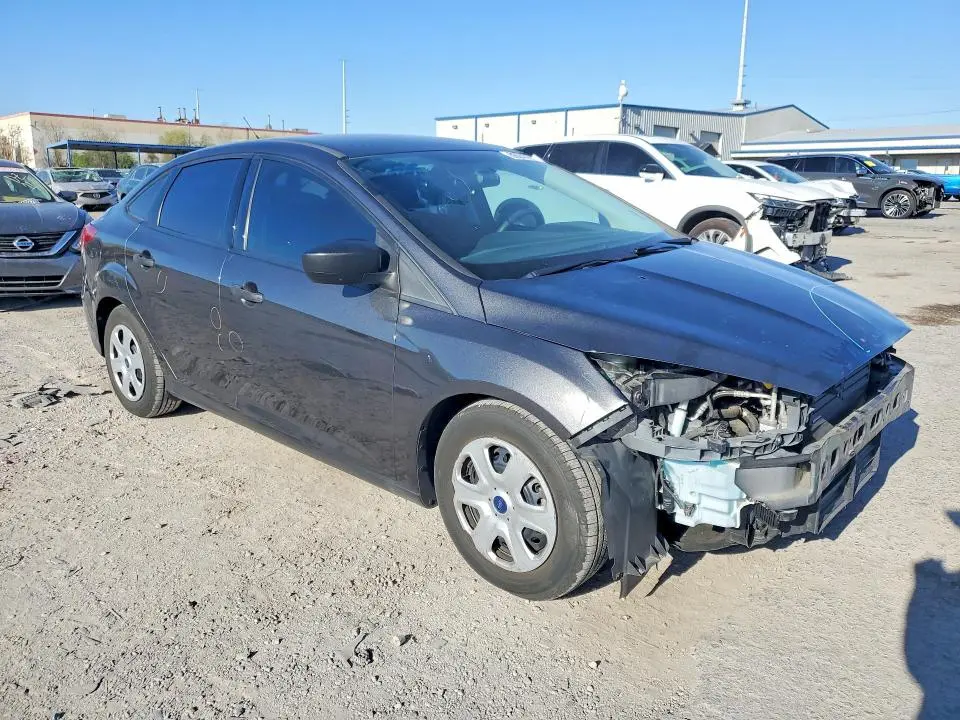 2017 FORD FOCUS S  