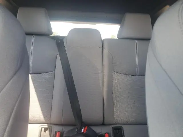 2024 TOYOTA COROLLA CROSS SE  