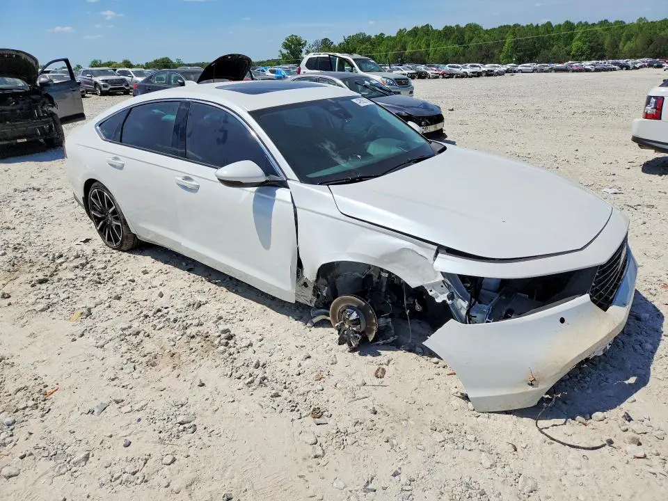 2024 HONDA ACCORD TOURING HYBRID  