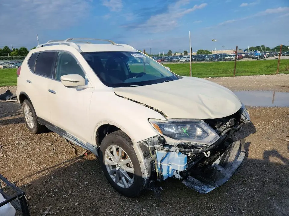 2020 NISSAN ROGUE SV  