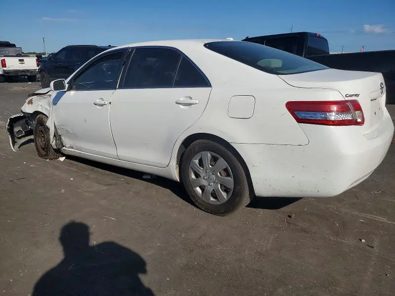 2010 TOYOTA CAMRY BASE  