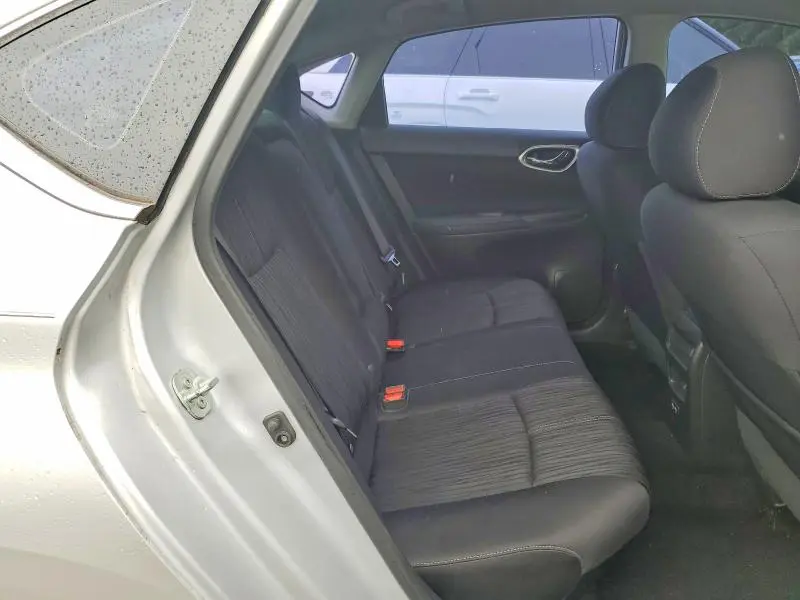 2018 NISSAN SENTRA SV  