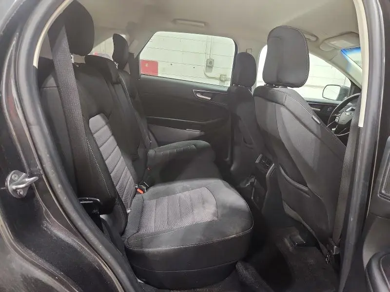 2020 FORD EDGE SE  