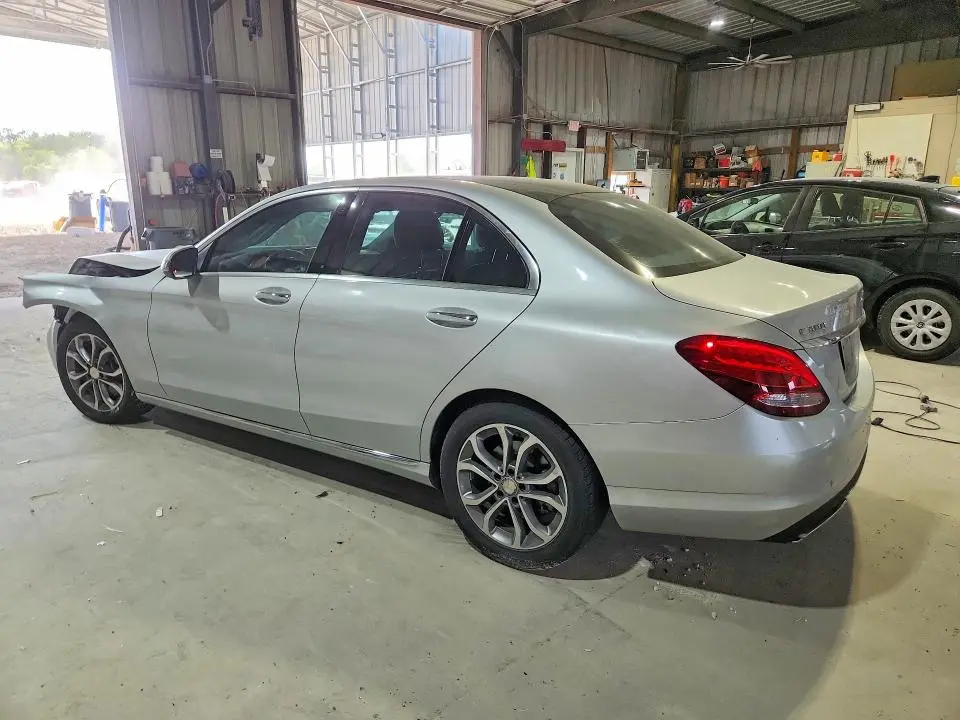 2016 MERCEDES-BENZ C 300  