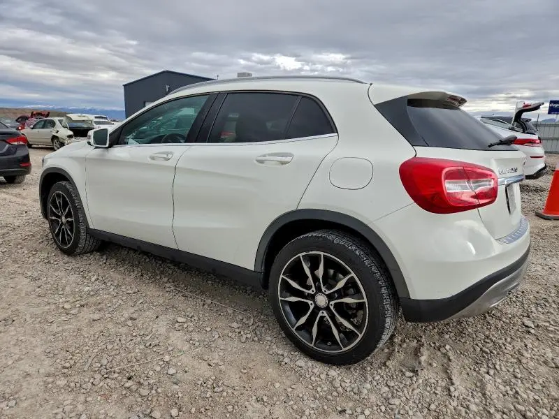 2017 MERCEDES-BENZ GLA 250 4MATIC  