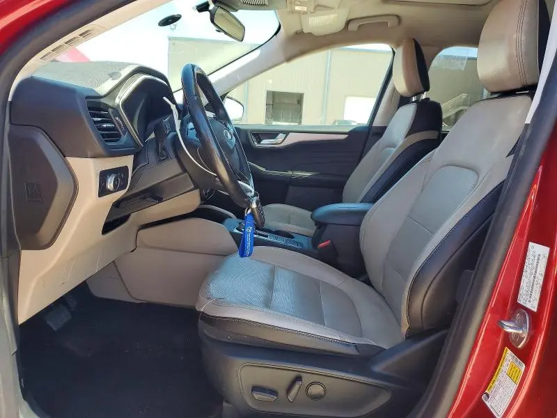 2021 FORD ESCAPE SEL  