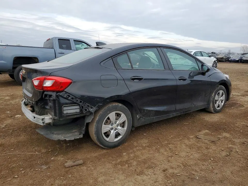 2017 CHEVROLET CRUZE LS  