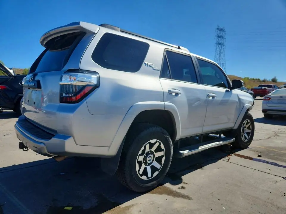 2019 TOYOTA 4RUNNER TRD OFF-ROAD PREMIUM  