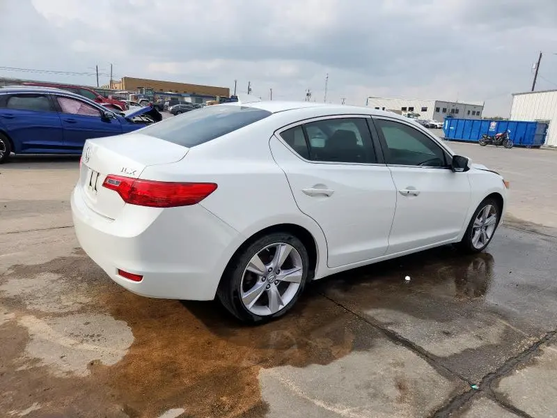 2015 ACURA ILX 20  