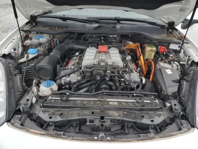 2017 PORSCHE CAYENNE SE HYBRID PLATINUM  