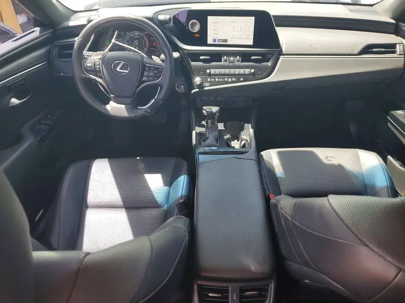 2024 LEXUS ES 300H BASE  