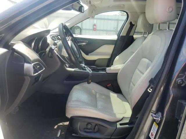 2017 JAGUAR F-PACE PRESTIGE  