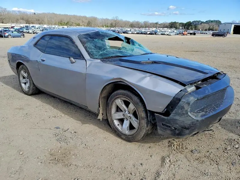2014 DODGE CHALLENGER SXT  