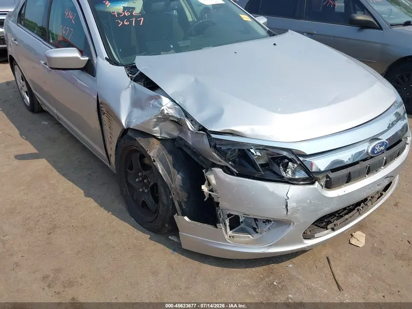 2011 FORD FUSION SE