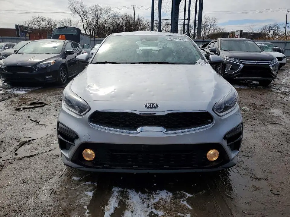 2021 KIA FORTE LXS  