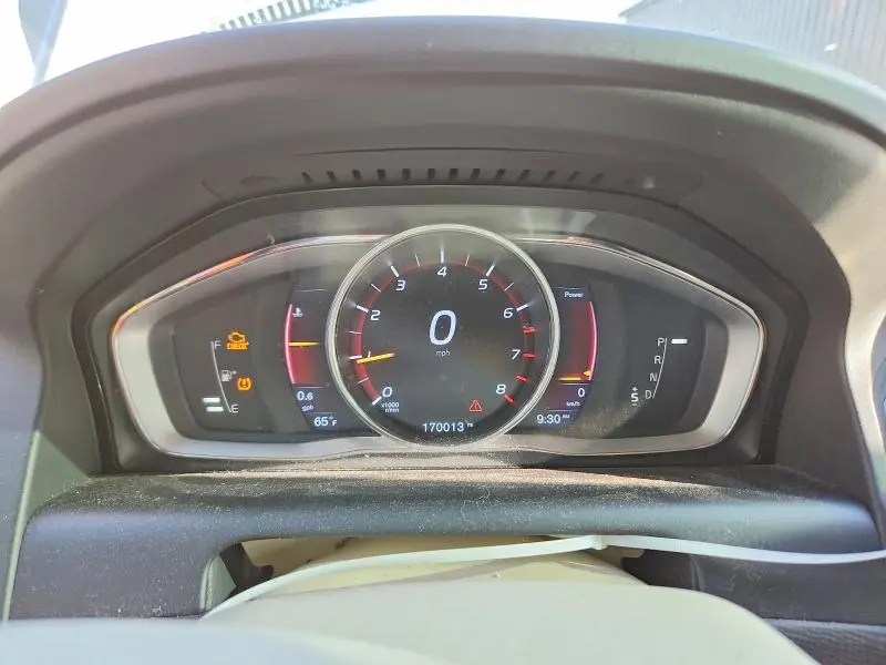 2016 VOLVO XC60 T5 PREMIER  